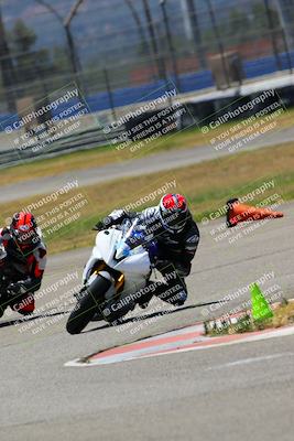 media/Jun-25-2022-Fastrack Riders (Sat) [[296e527623]]/Level 3/Outside Turn 6/